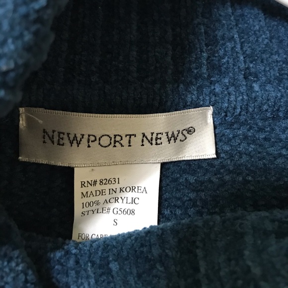 Soft Poncho Sweater with Lace Detail- NWOT-Pretty! - Picture 3 of 16